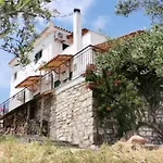 Apartman Haus Mit Pool Im Olivenhain *