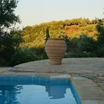 Haus Mit Pool Im Olivenhain *