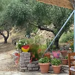 Apartman Haus Mit Pool Im Olivenhain