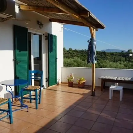 Haus Mit Pool Im Olivenhain *