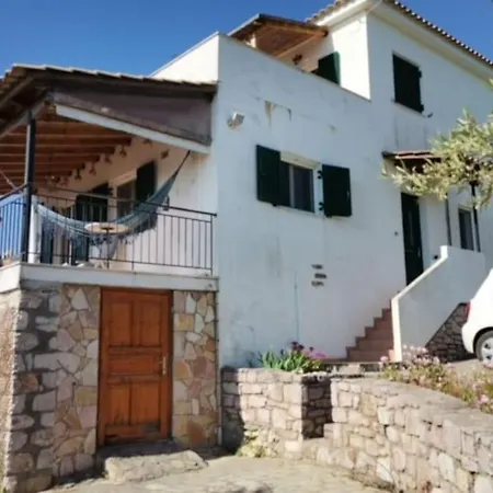 Haus Mit Pool Im Olivenhain