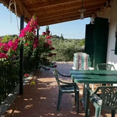 Apartment Haus Mit Pool Im Olivenhain Koroni (Messinia)