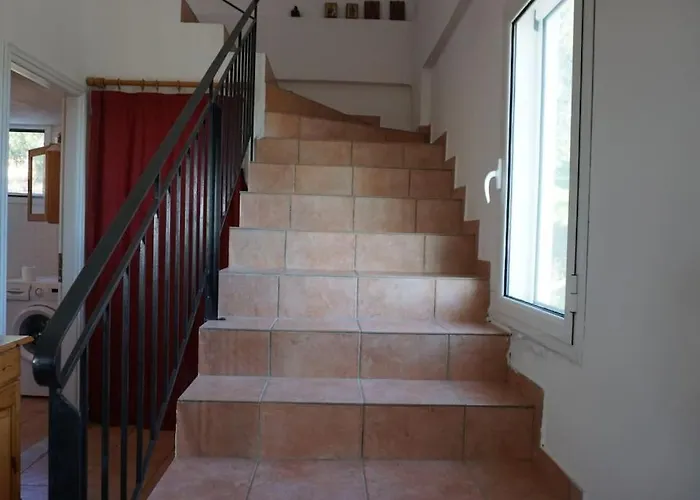 Haus Mit Pool Im Olivenhain Appartement *