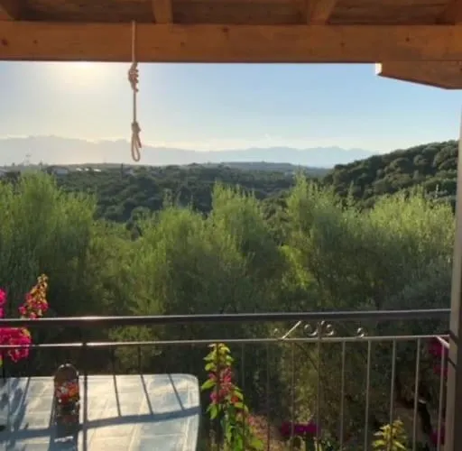 شقة Haus Mit Pool Im Olivenhain *