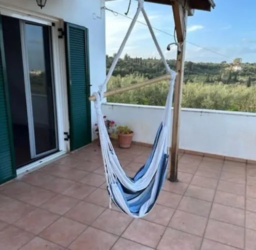 Haus Mit Pool Im Olivenhain Koróni