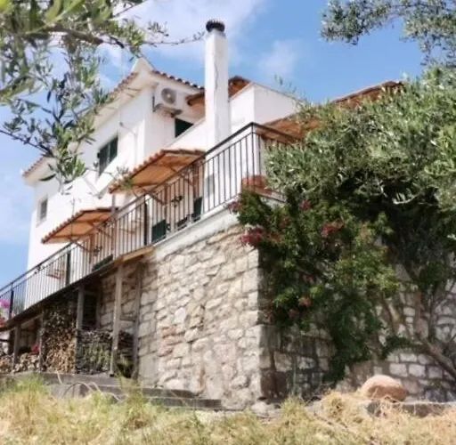 شقة Haus Mit Pool Im Olivenhain *